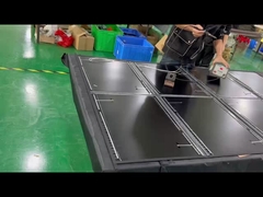 ৬০৫*৫৪৩*১০ মিমি ২-ফোল্ড ফোল্ডেবল সোলার চার্জার ফোল্ডেবল সোলার প্যানেল চার্জার আইপি৬৫ এবং কাস্টমাইজড ইটিএফই সহ