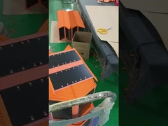 চলতে চলতে চার্জ করার জন্য সুবিধাজনক ভাঁজযোগ্য 30W সৌর প্যানেল চার্জার