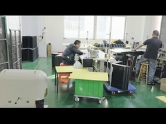 2 ইউএসবি পোর্ট এবং ইউএসবি কিউসি 3.0 আউটপুট সহ সৌর ভাঁজ ব্যাগ 5V / 3A 9V / 2A 12V / 1.5A 11A